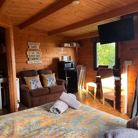 Morlais Log Cabin Lyme Regis Exterior foto